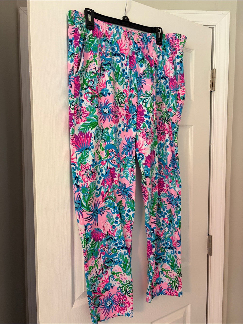 Lilly Pulitzer Pink Blue Green Floral Emora Pants